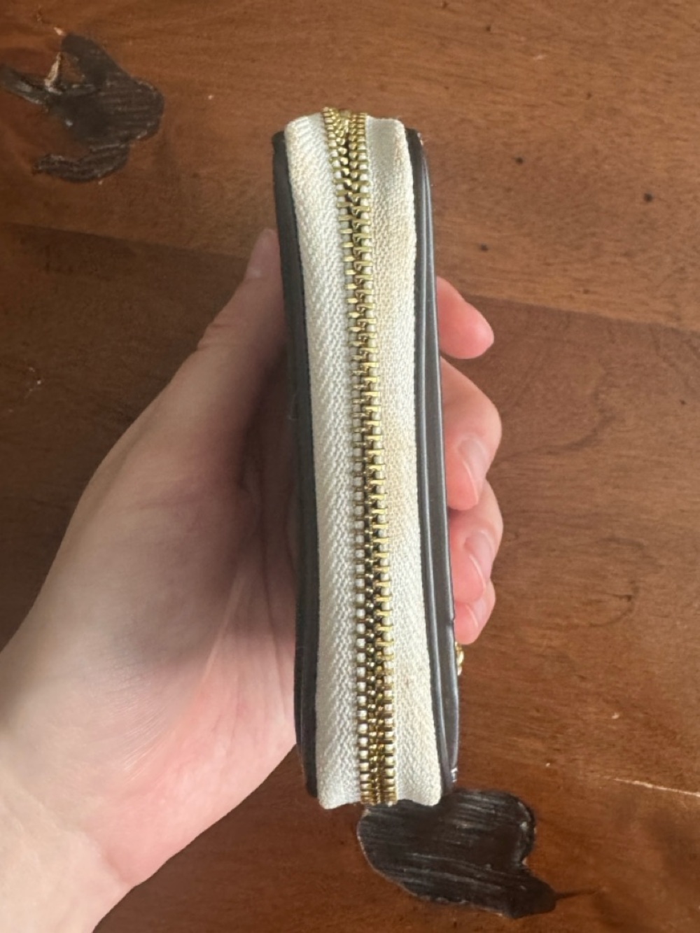 Coach Zip Card Case In
Signature Canvas - Picture 3 of 4